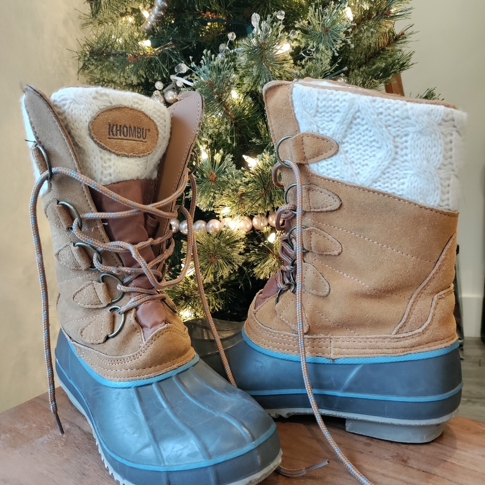 Worn 2x sz 8 Khombu snow boots